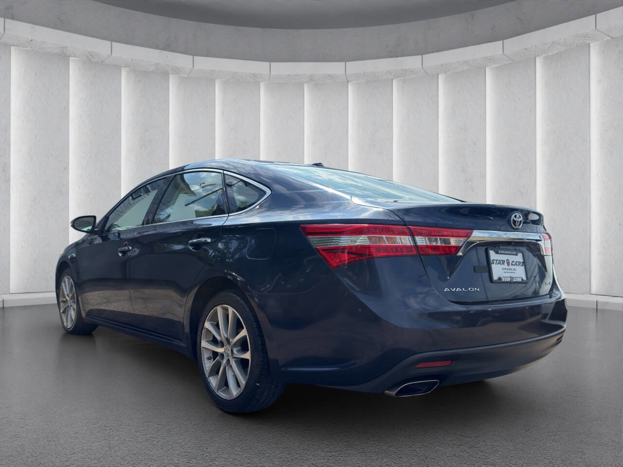 Used 2014 Toyota Avalon XLE Touring image 3