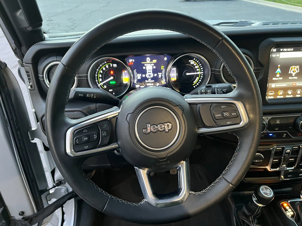 Used 2023 Jeep Wrangler Sahara image 18
