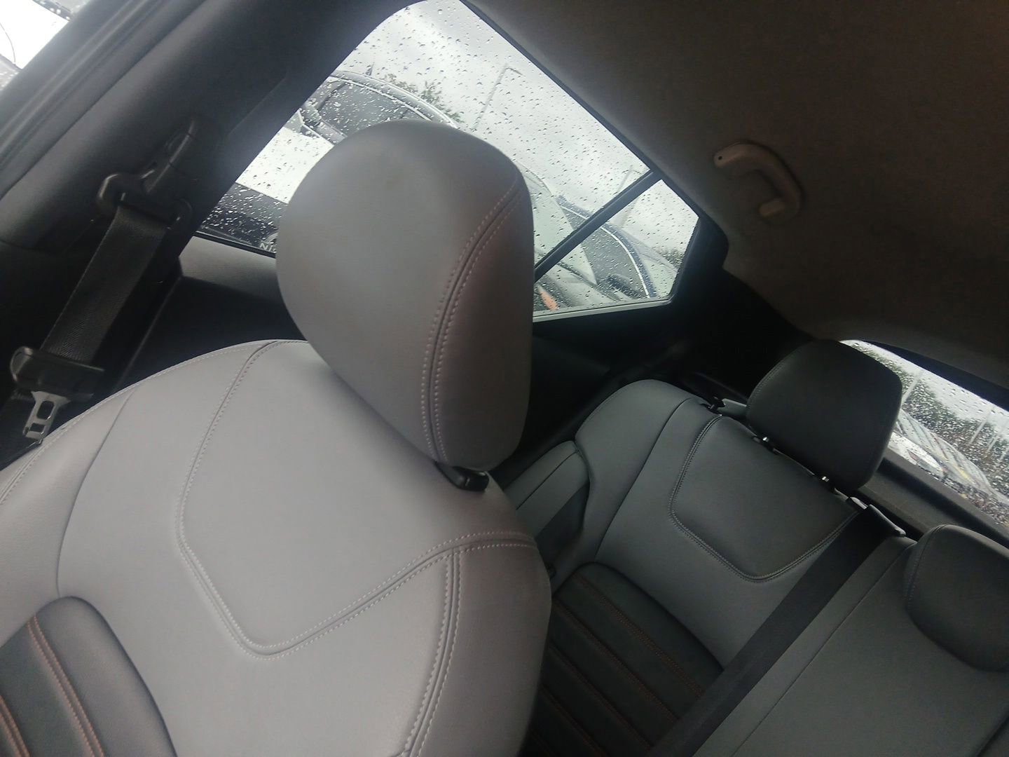Used 2023 Nissan Kicks SR w/ SR Premium Package FWD image 16