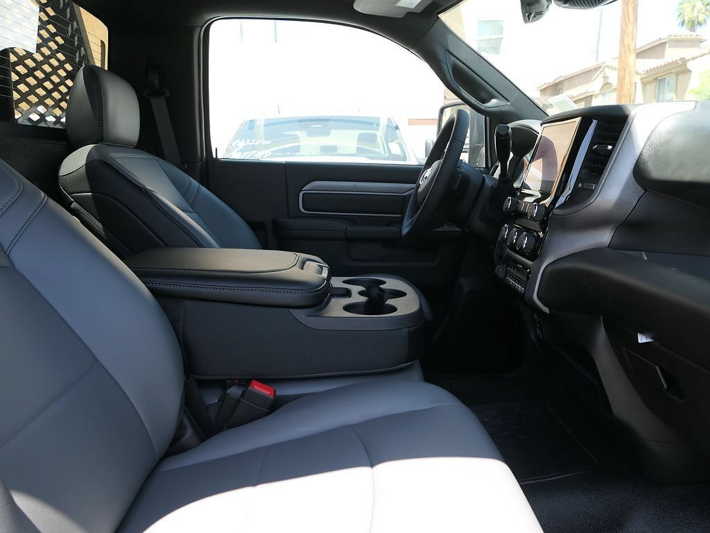 New 2026 RAM 5500 Tradesman w/ Safety Group AWD/4WD image 25