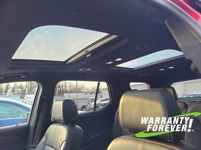 Used 2023 Chevrolet Traverse RS image 13