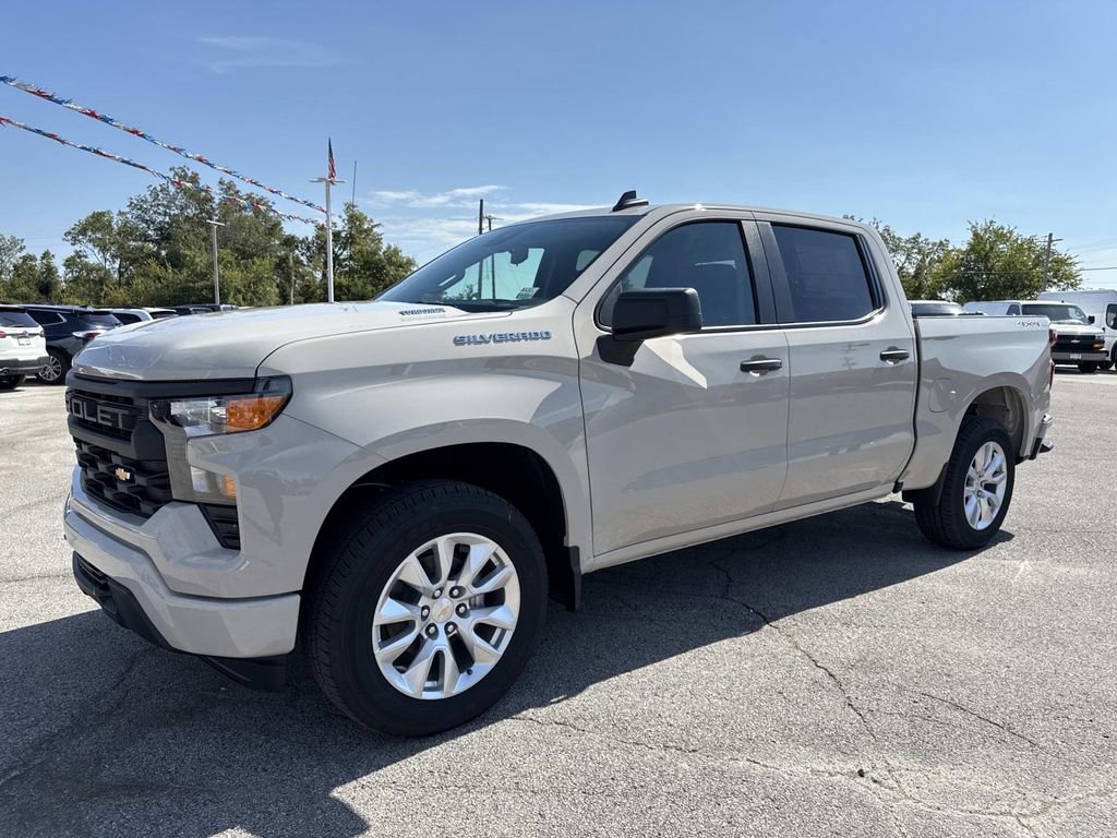 New 2026 Chevrolet Silverado 1500 Custom image 2