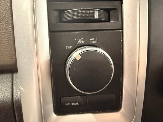 Used 2011 RAM 1500 Classic SLT w/ Popular Equipment Group AWD/4WD image 18