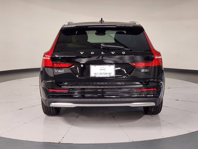 New 2026 Volvo V60 B5 Cross Country Plus w/ Protection Package Premier image 10