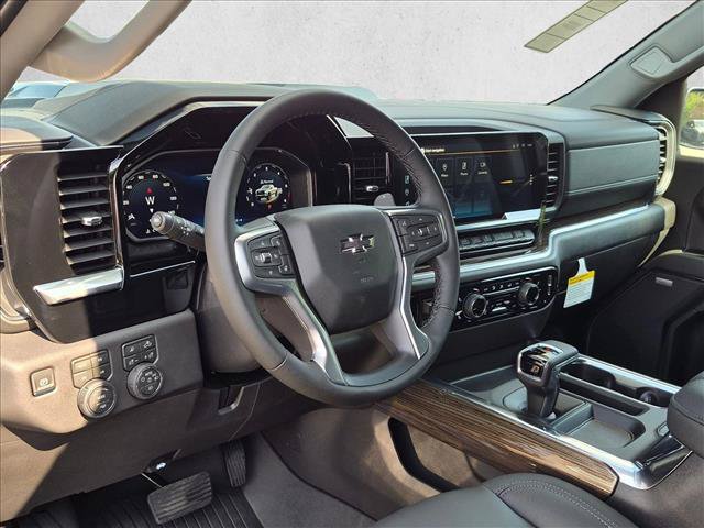 New 2026 Chevrolet Silverado 1500 LT Trail Boss w/ LT Trail Boss Premium Package AWD/4WD image 3
