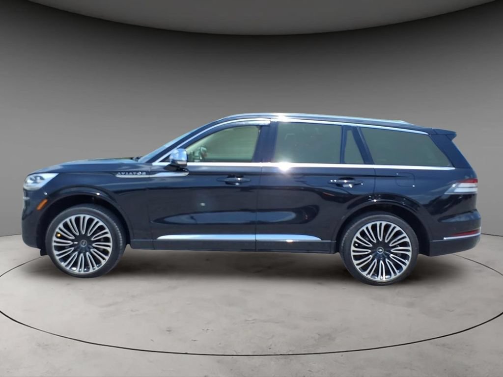 Used 2020 Lincoln Aviator Black Label w/ Dynamic Handling Package AWD/4WD image 2