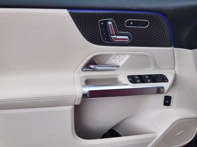 Certified 2026 Mercedes-Benz GLB 250 4MATIC image 10