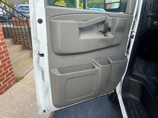 Used 2021 Chevrolet Express 3500 Work Van w/ Driver Convenience Package image 24