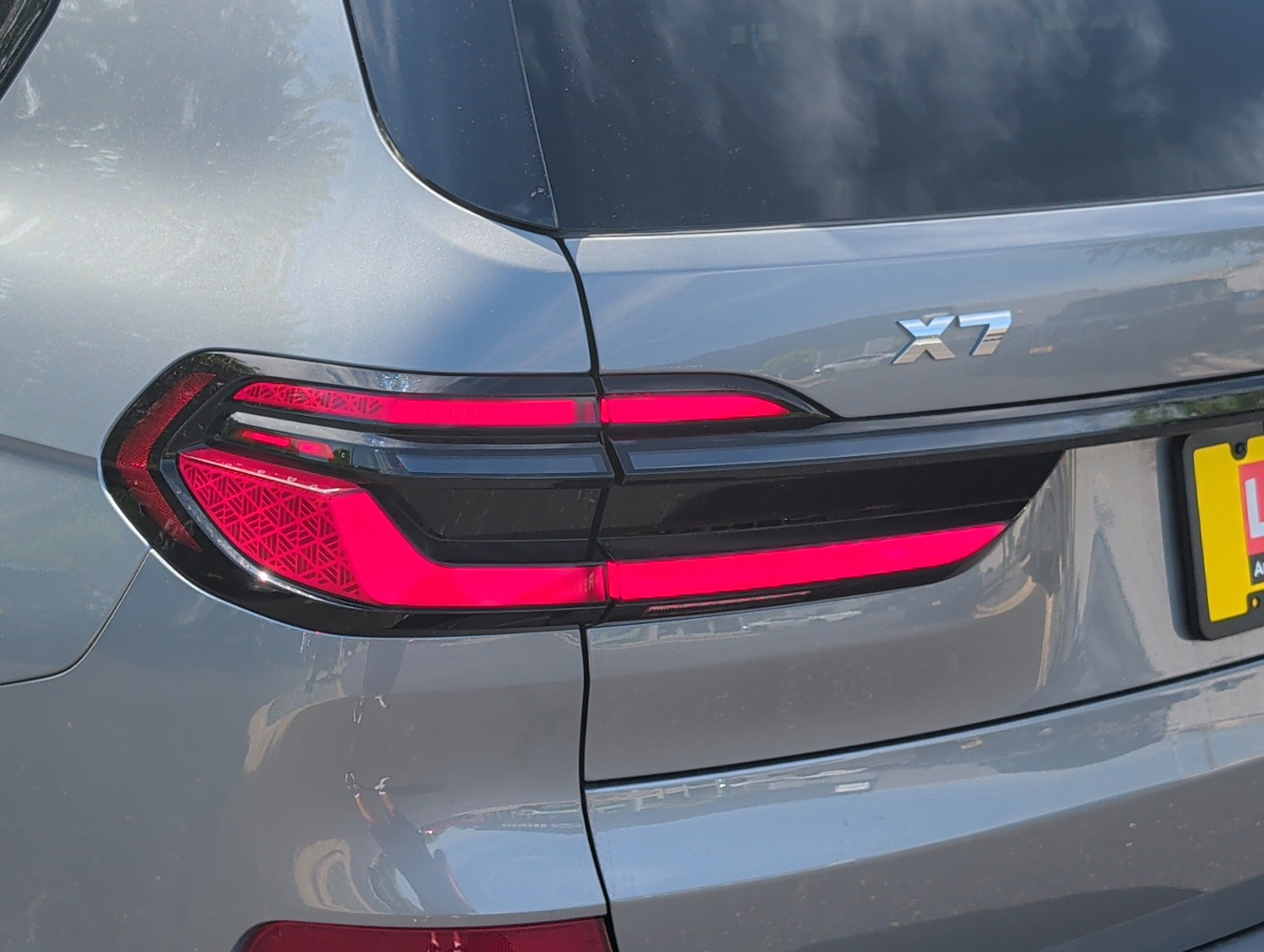 Used 2024 BMW X7 M60i w/ Executive Package AWD/4WD image 17