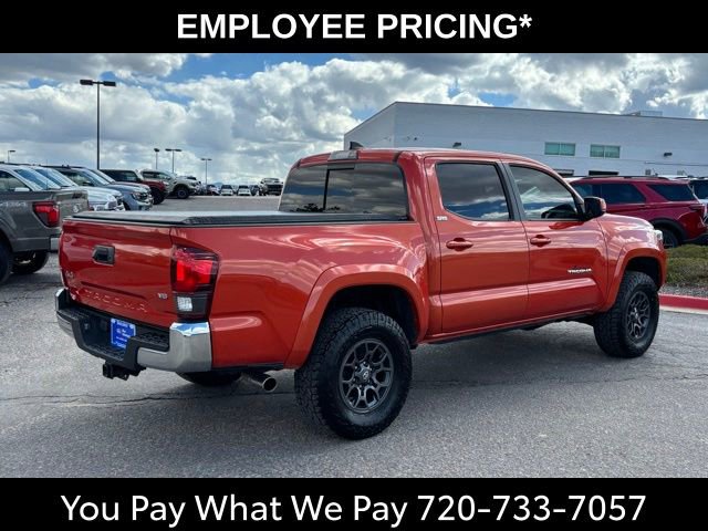 Used 2018 Toyota Tacoma SR5 AWD/4WD image 5
