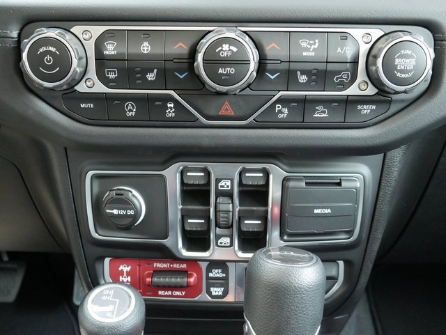 New 2025 Jeep Gladiator Rubicon w/ Safety Group image 22