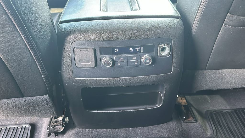 Used 2019 Chevrolet Tahoe LT w/ Texas Edition Package image 33