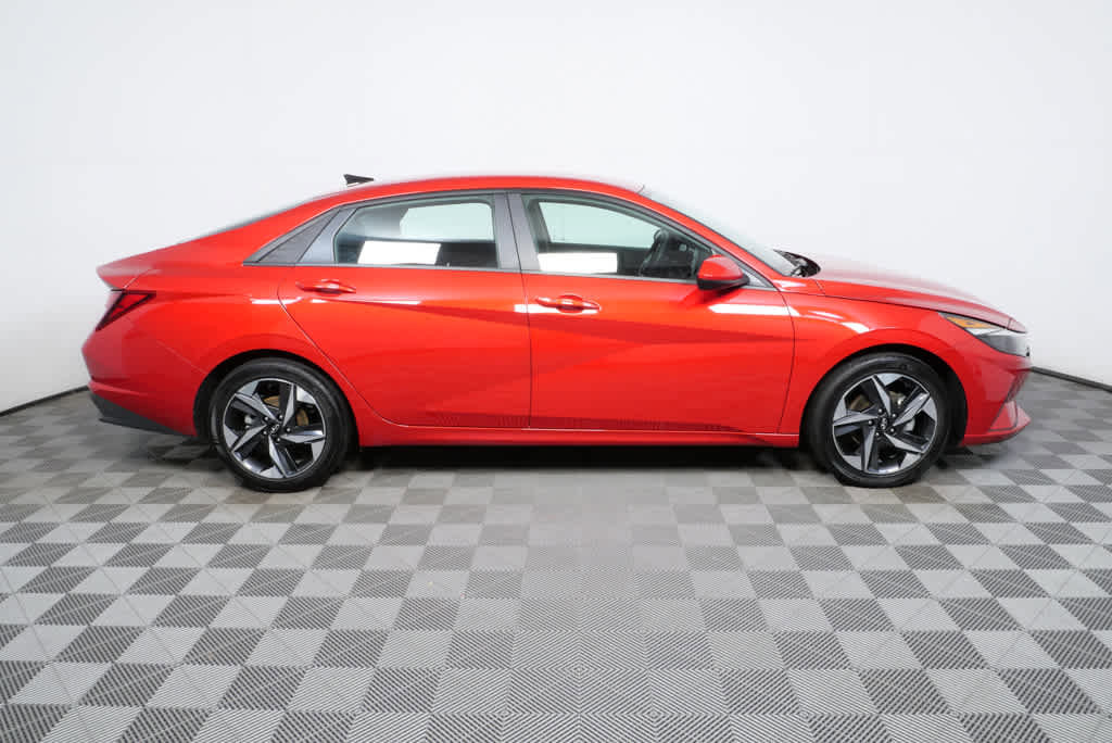 Certified 2023 Hyundai Elantra SEL w/ Convenience Package video 2