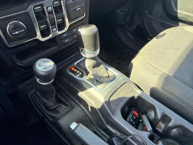 Used 2020 Jeep Gladiator Sport w/ Quick Order Package 24S AWD/4WD image 15