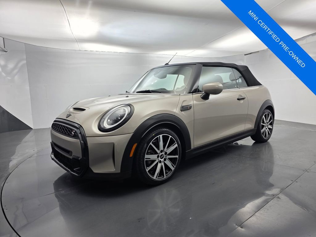 Used 2024 MINI Cooper S w/ Signature Upholstery Package FWD image 9