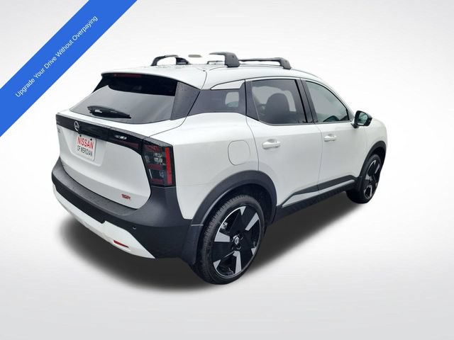 Used 2026 Nissan Kicks SR w/ SR Premium Package FWD image 5