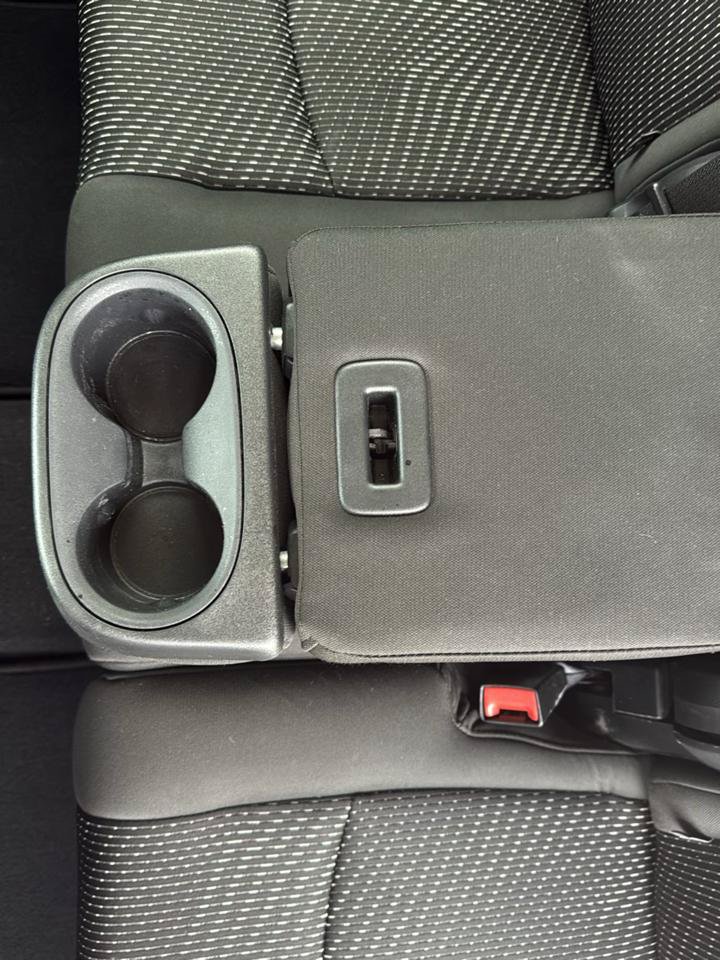 Used 2020 Dodge Journey SE w/ SE Popular Equipment Group FWD image 29