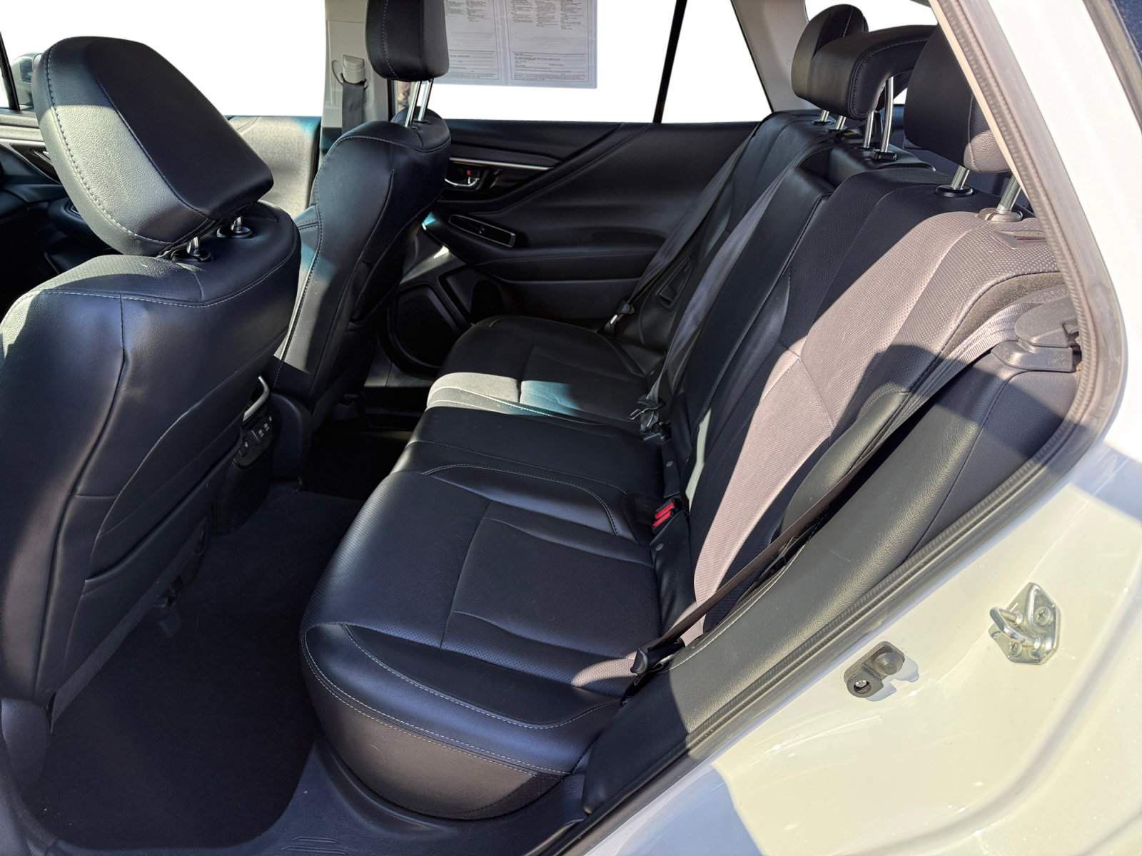 Used 2021 Subaru Outback Limited image 16