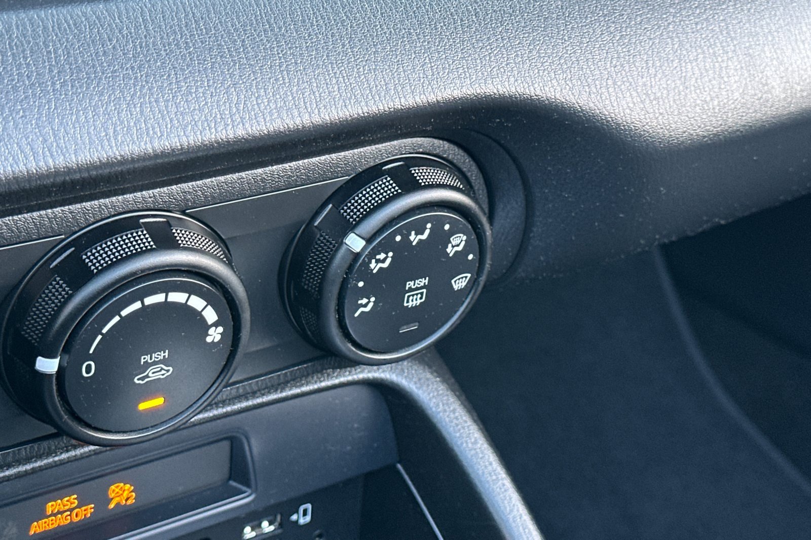 Used 2022 MAZDA MX-5 Miata Sport image 29