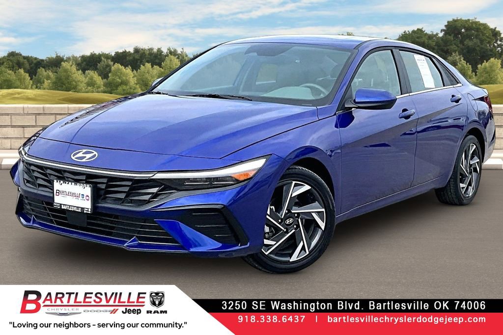 Used 2025 Hyundai Elantra SEL