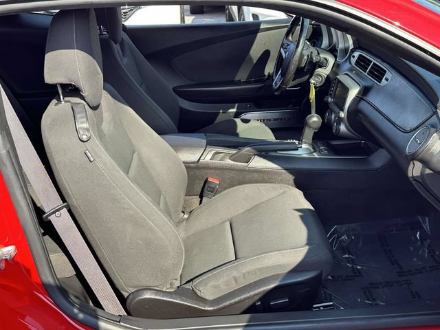 Certified 2015 Chevrolet Camaro LT RWD image 21