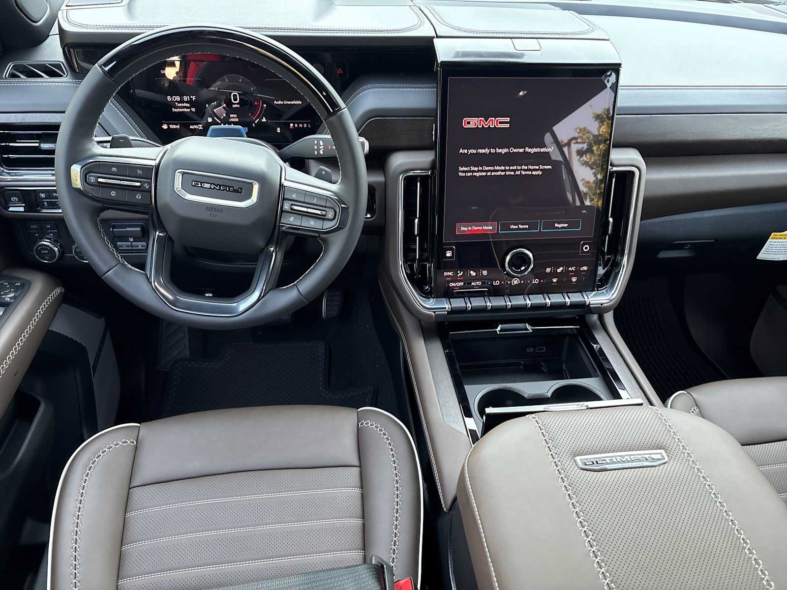 New 2026 GMC Yukon XL Denali Ultimate AWD/4WD image 2