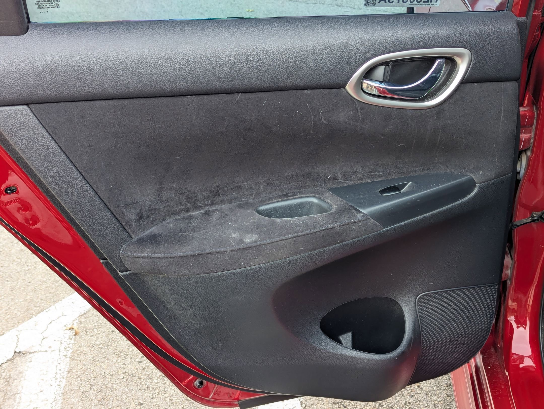 Used 2014 Nissan Sentra SR w/ Premium Package image 16