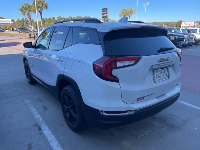 Used 2022 GMC Terrain AT4 w/ Infotainment Package II image 11