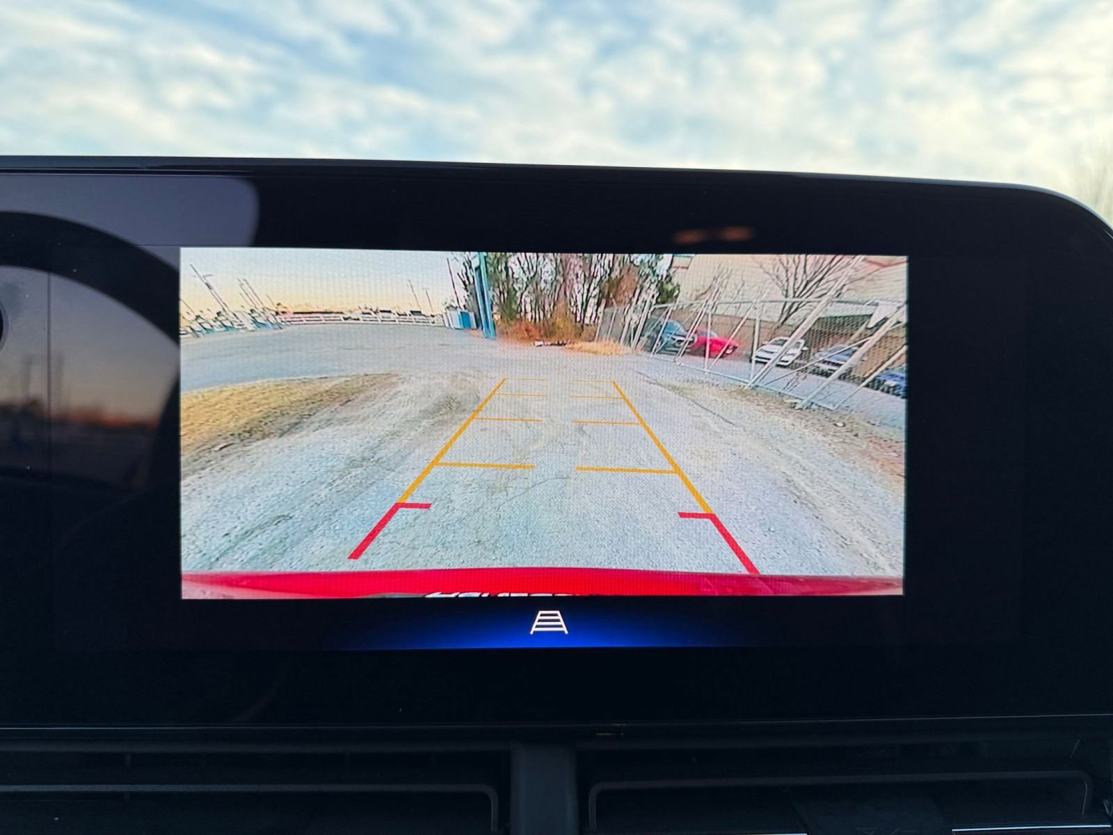 Used 2025 Chevrolet Trax LT image 17