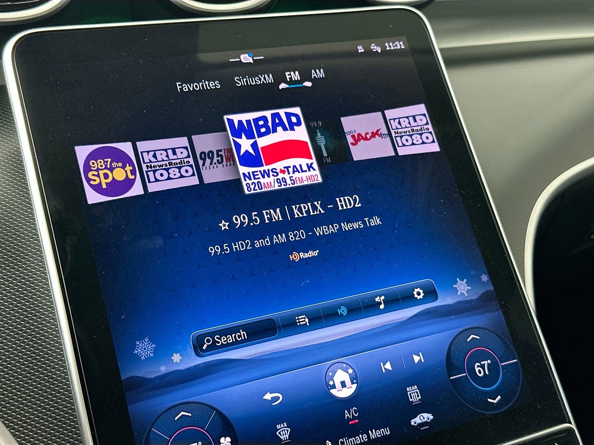 Used 2025 Mercedes-Benz C 300 Sedan image 17