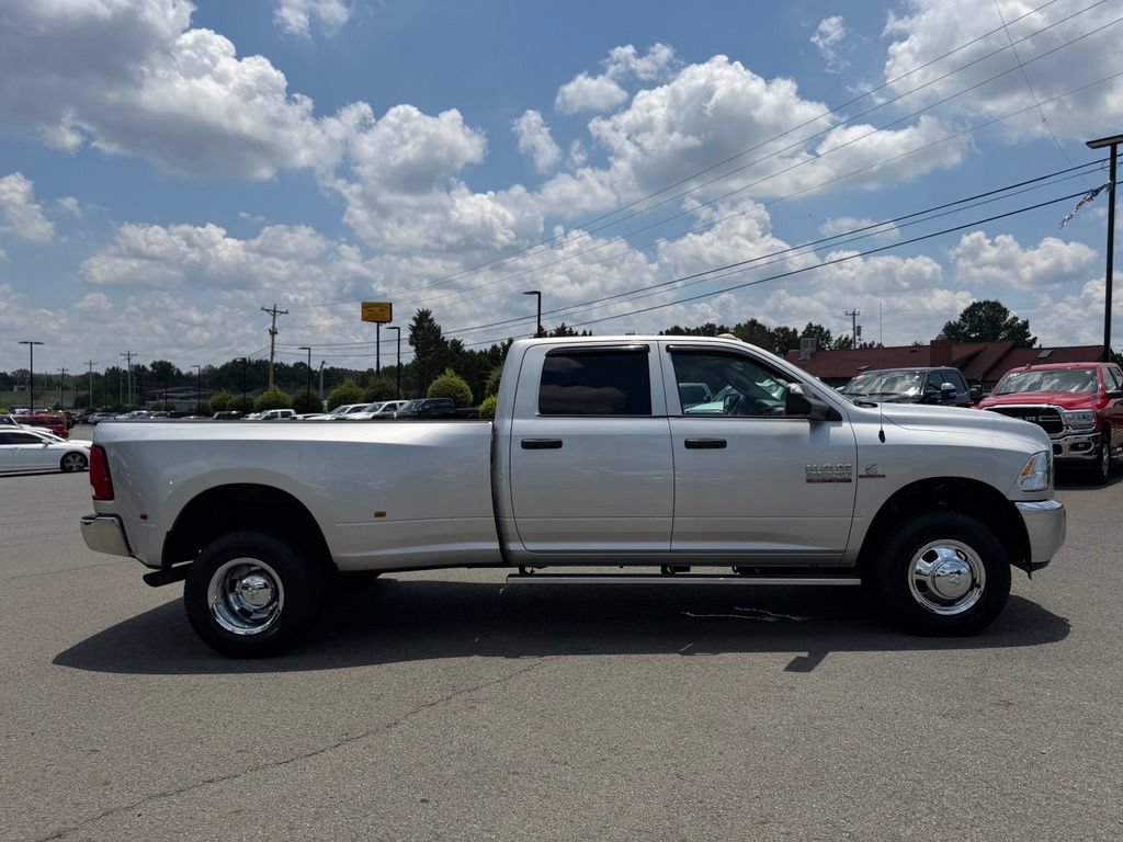 Used 2018 RAM 3500 Tradesman w/ Chrome Appearance Group AWD/4WD image 2
