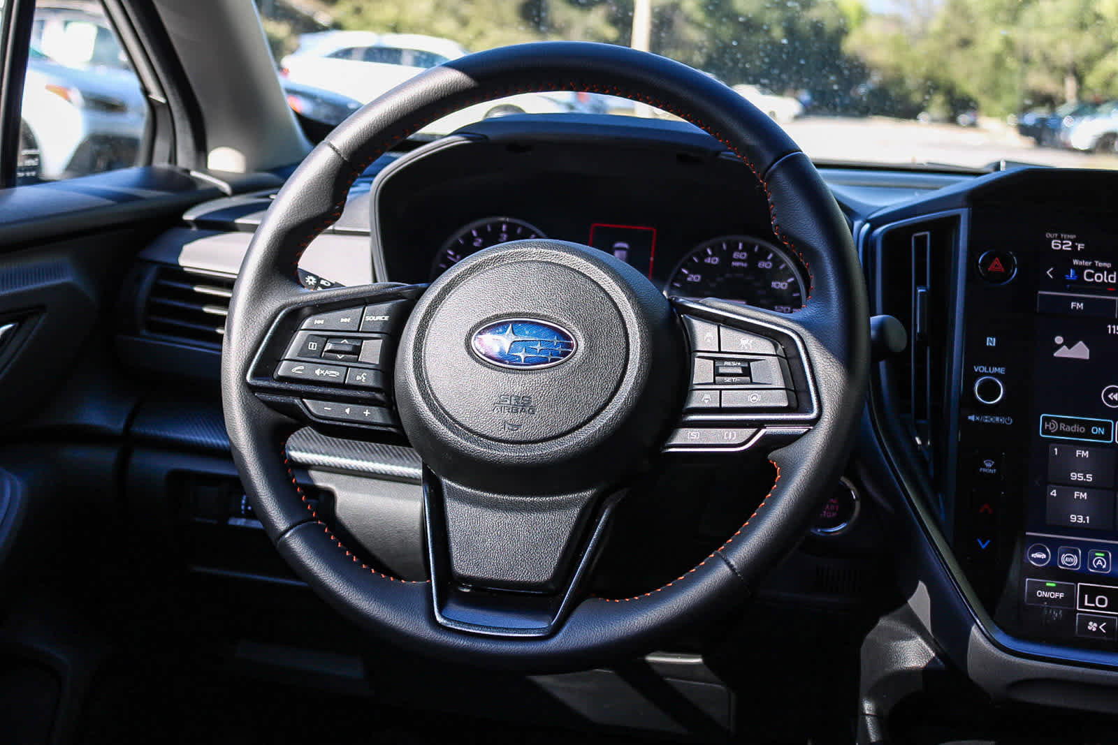 Used 2025 Subaru Crosstrek 2.5i Limited w/ Crosstrek Mirror Package AWD/4WD image 15