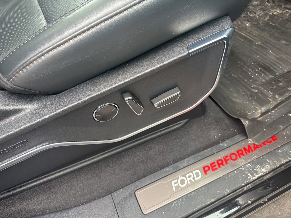 Used 2023 Ford F150 Raptor w/ Raptor 37 Performance Package image 28