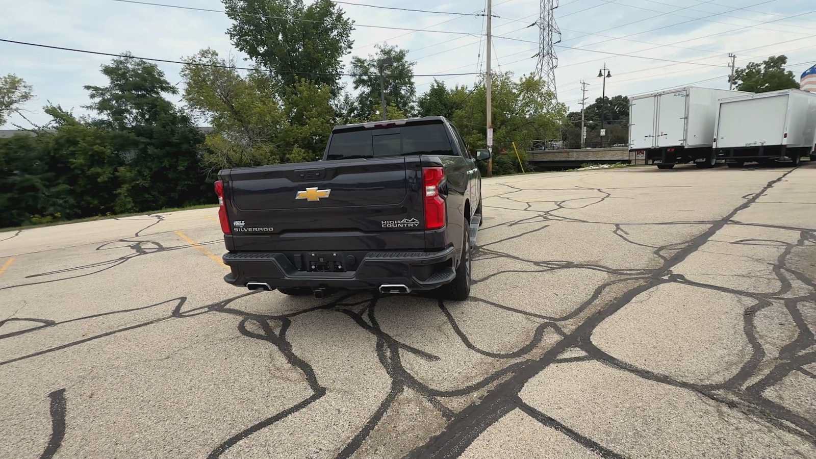 Certified 2024 Chevrolet Silverado 1500 High Country AWD/4WD image 7