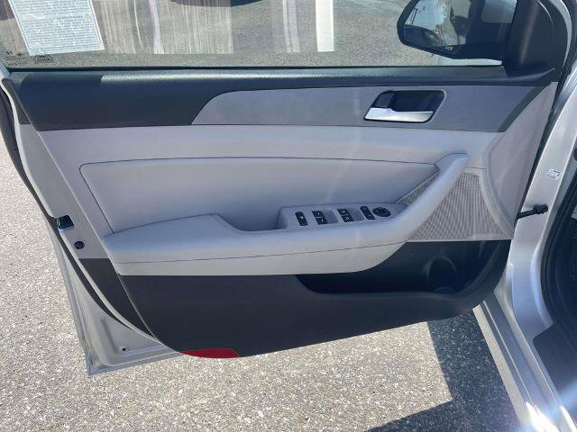 Used 2019 Hyundai Sonata SEL image 16