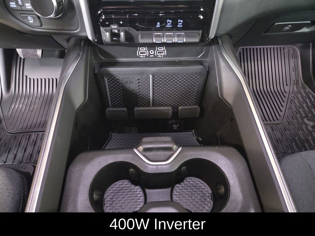New 2026 RAM 1500 4x4 Crew Cab image 18