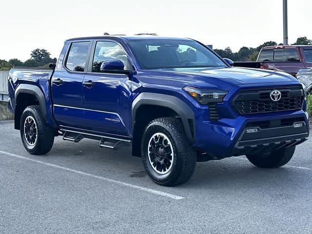 Used 2024 Toyota Tacoma TRD Off-Road AWD/4WD image 28