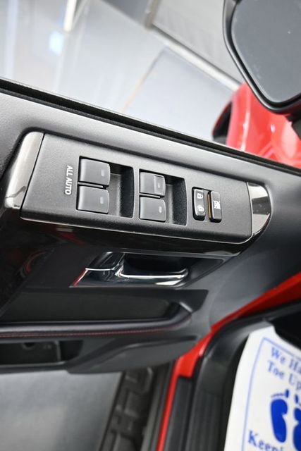 Used 2024 Toyota 4Runner TRD Off-Road image 11