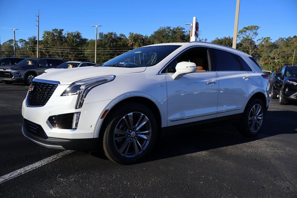 New 2026 Cadillac XT5 Premium Luxury