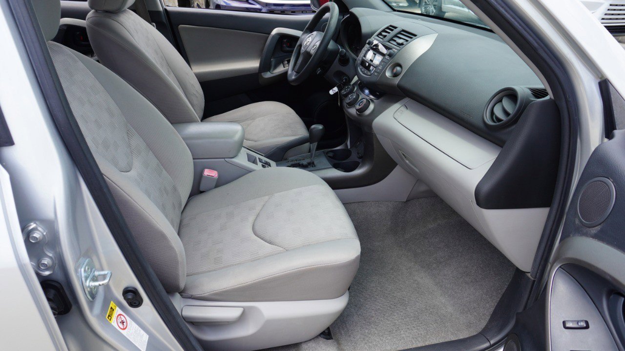 Used 2010 Toyota RAV4 2WD image 14
