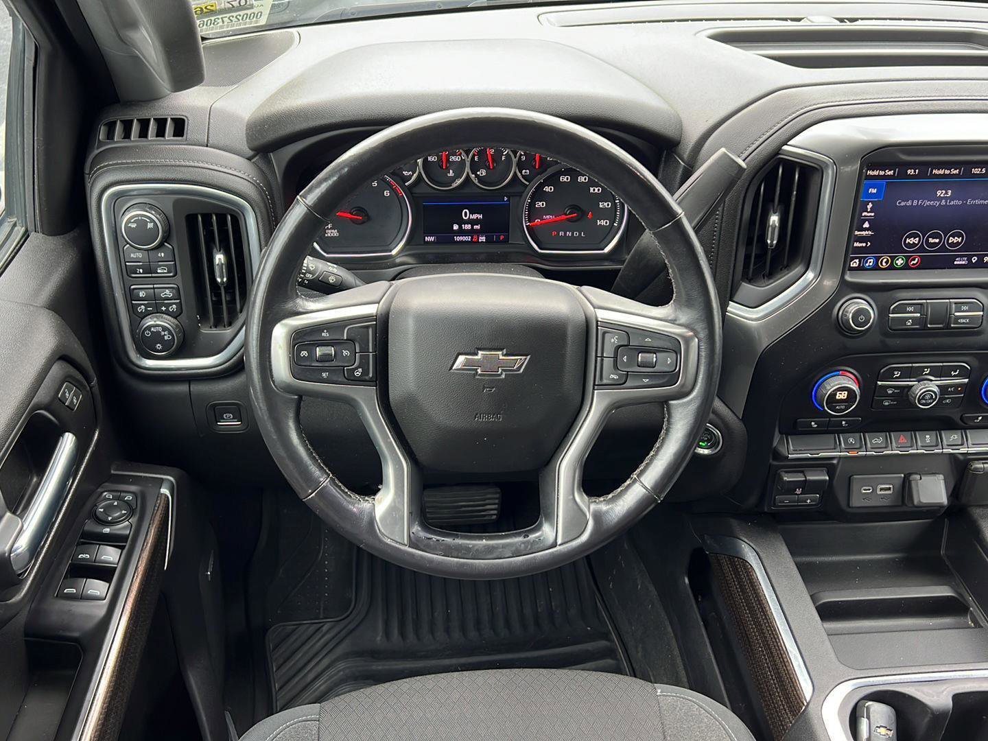 Used 2019 Chevrolet Silverado 1500 RST w/ All-Star Edition AWD/4WD image 12