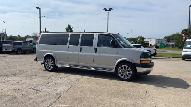 Certified 2024 Chevrolet Express 2500 Extended RWD image 2