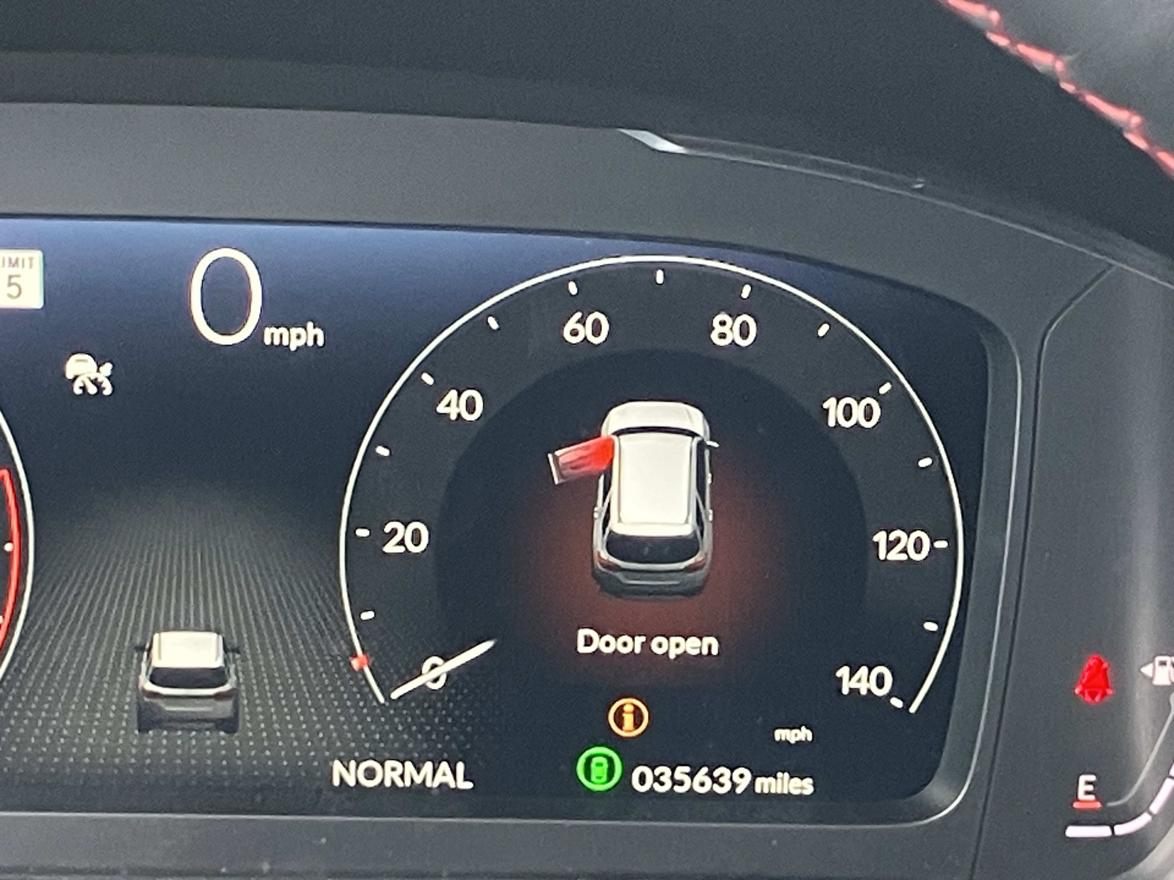 Certified 2025 Honda Pilot Black Edition image 24