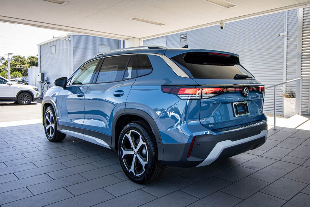 New 2026 Volkswagen Tiguan SE FWD image 14