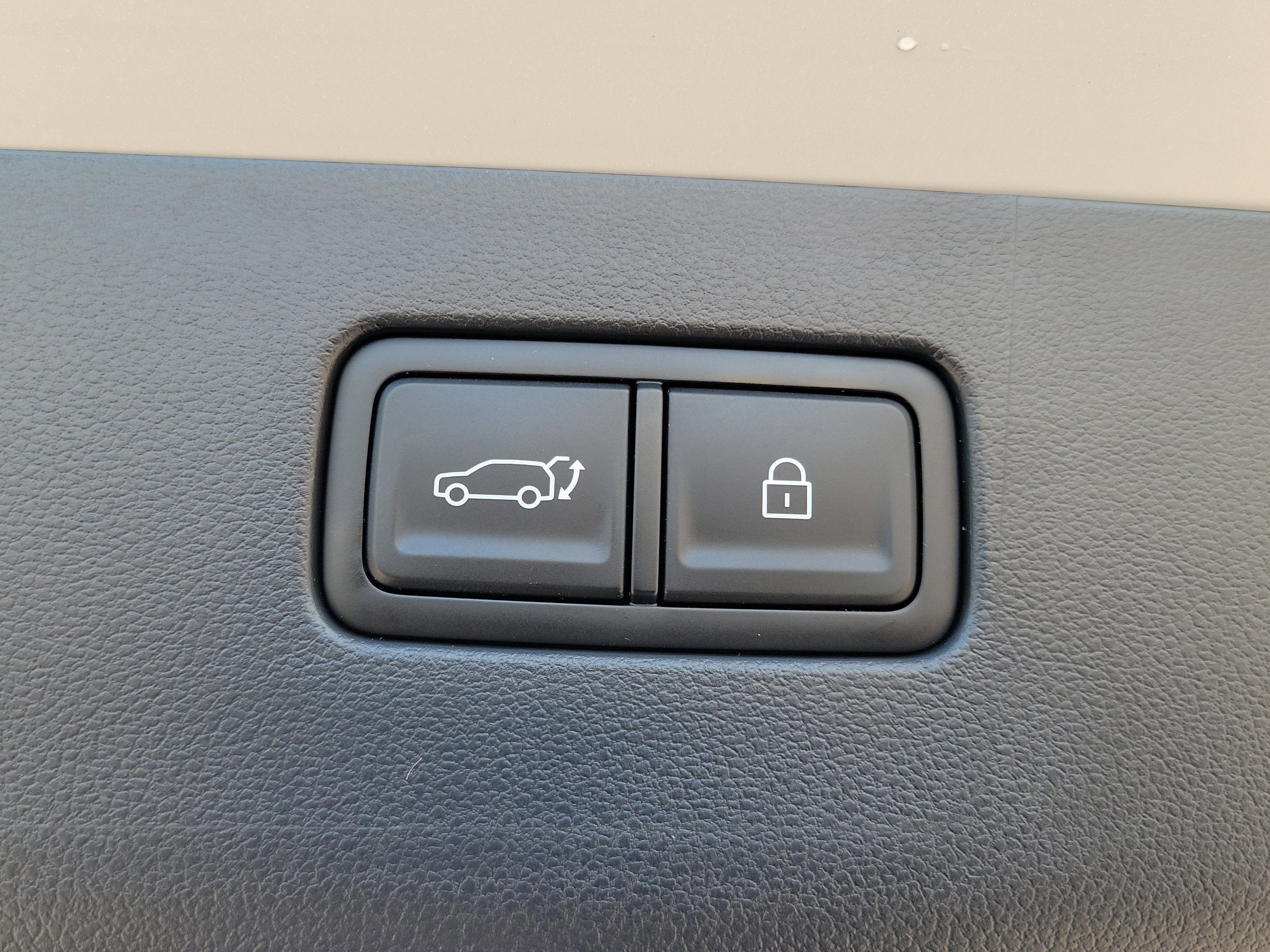 New 2026 Hyundai Ioniq 9 SEL image 10