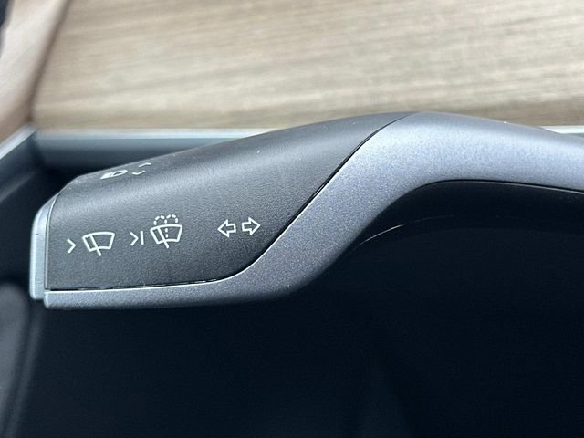 Used 2021 Tesla Model 3 Performance image 24