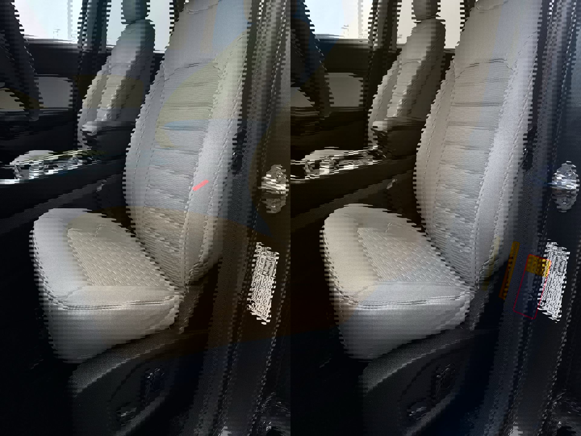 Used 2022 Ford Edge SEL w/ Convenience Package image 19