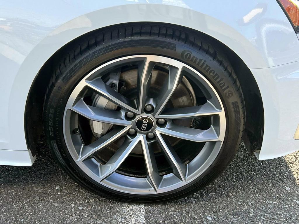 Used 2024 Audi A5 2.0T Premium Plus AWD/4WD image 7