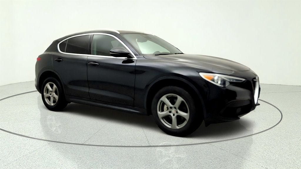 Used 2021 Alfa Romeo Stelvio Sprint w/ Cold Weather Package AWD/4WD image 3