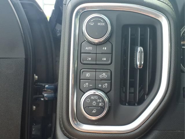 Used 2022 GMC Sierra 2500 Denali w/ Denali Ultimate Package AWD/4WD image 13